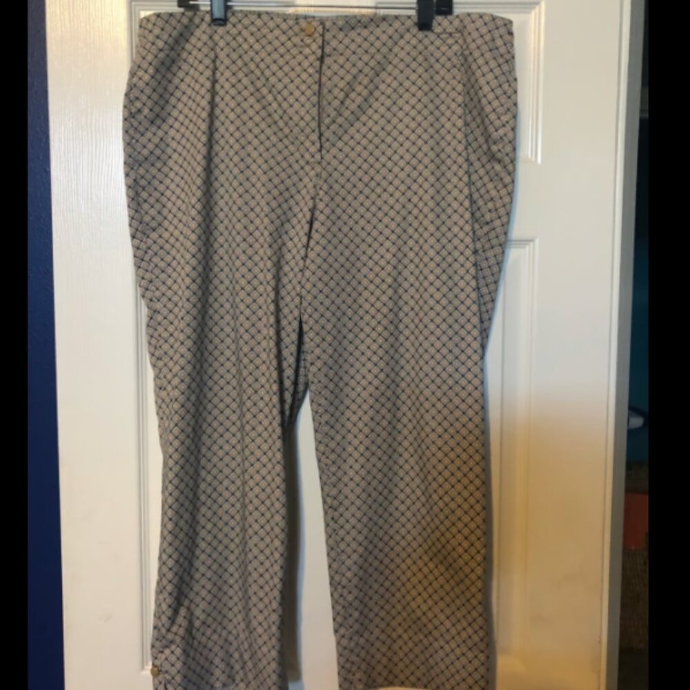 Talbot’s Women’s Capri Pants Size 16